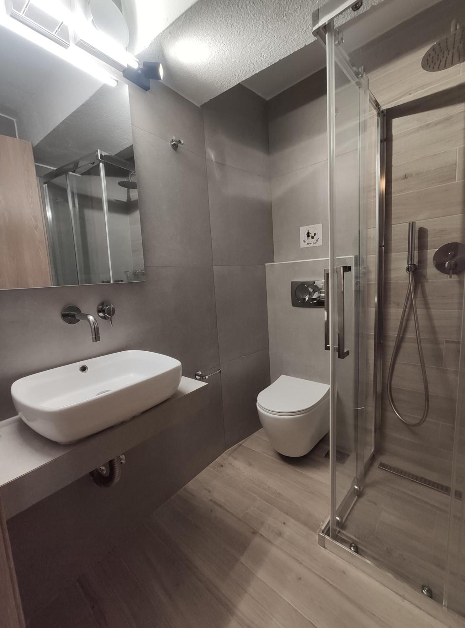 Para Thin Alos Inn Néosz Marmarász Kültér fotó